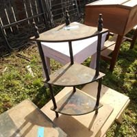 yard-sale-2016-10