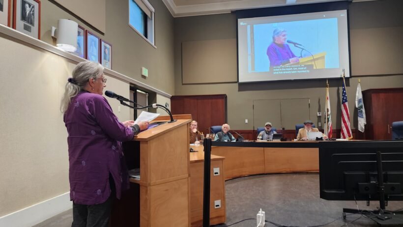 President, Janice Marcell, presenting Annex Plans to the Commission
